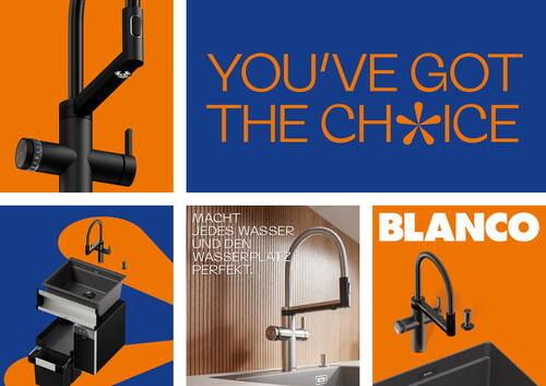 Modernes Werbemotiv für BLANCO mit verschiedenen schwarzmatten Küchenarmaturen und Spülbecken vor orange-blauem Hintergrund und dem Slogan „YOU’VE GOT THE CHOICE“.