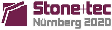 Logo der Messe „Stone+tec Nürnberg 2020“ mit stilisierter Fels- und Steinkante in Weinrot und grauer Jahreszahl darunter