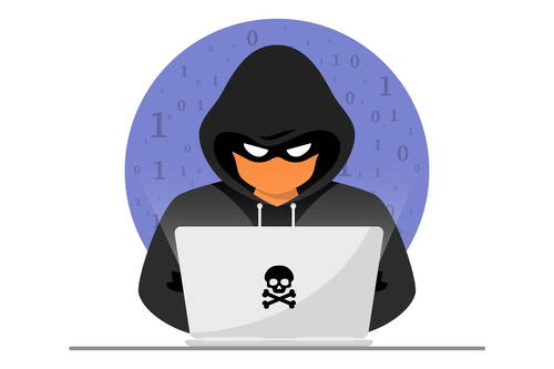 Vermummter Hacker im schwarzen Hoodie arbeitet an einem Laptop mit Totenkopf-Symbol vor einem Hintergrund aus Binärcode.